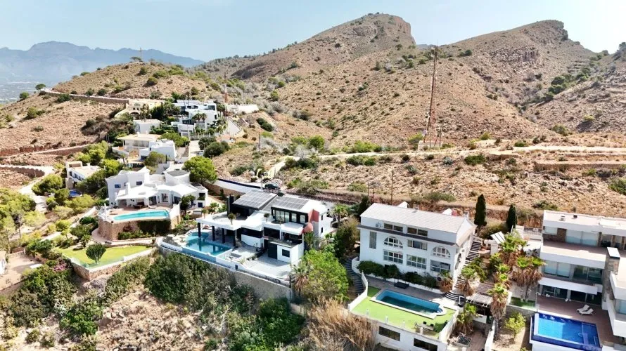 Villa de 7 chambres à Benidorm, Spain No. 1622 № 2