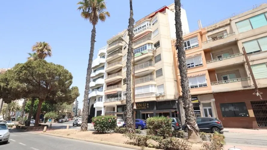 Apartment de 3 chambres à Torrevieja, Spain No. 620 № 27
