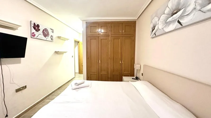 Apartment de 3 chambres à Torrevieja, Spain No. 1175 № 4