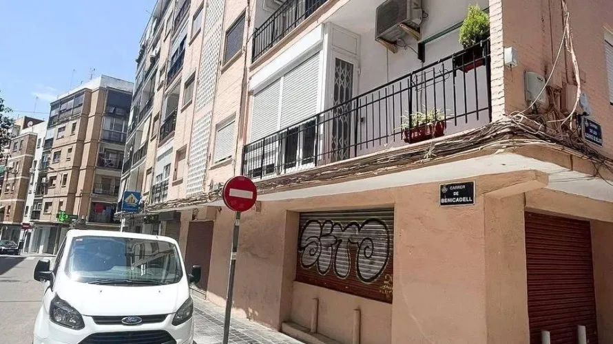 Commercial property de 150m² à Valencia, Spain No. 2776 № 1