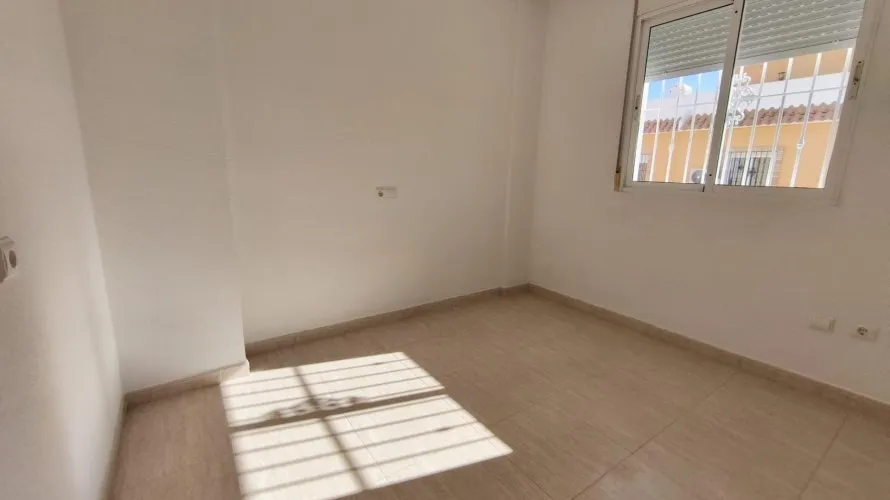 House de 3 chambres à Rojales, Spain No. 1028 № 12
