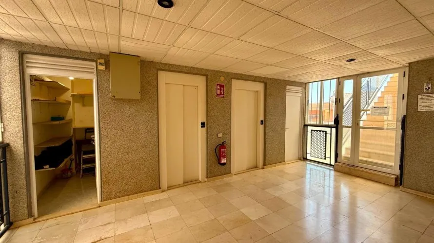 Penthouse de 2 chambres à Torrevieja, Spain No. 1517 № 27