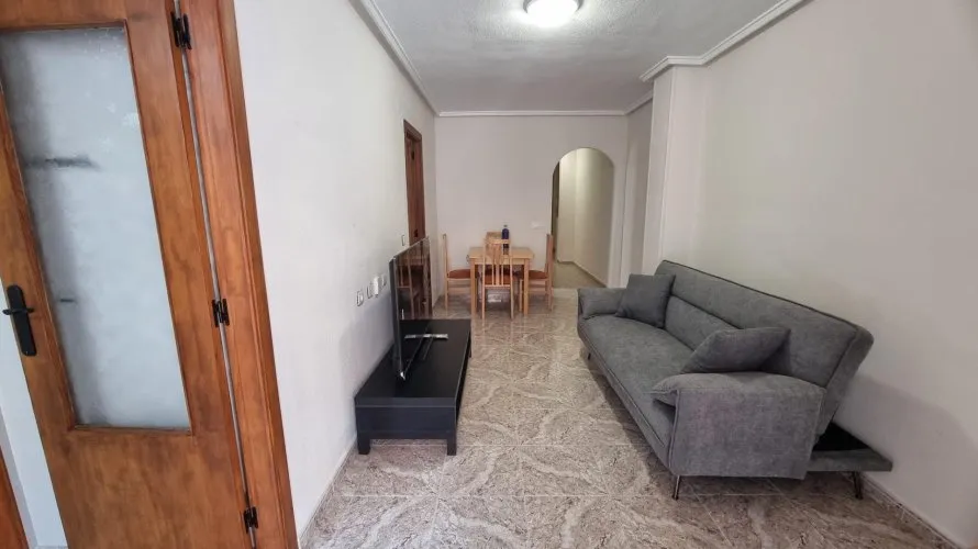 Apartment de 2 chambres à Torrevieja, Spain No. 2772 № 1