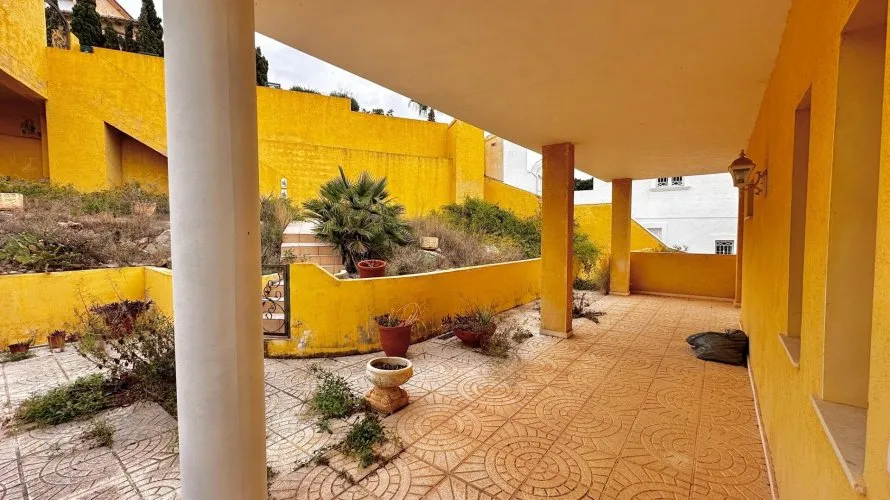 Villa de 5 chambres à Zona Altea Hills, Spain No. 516 № 16