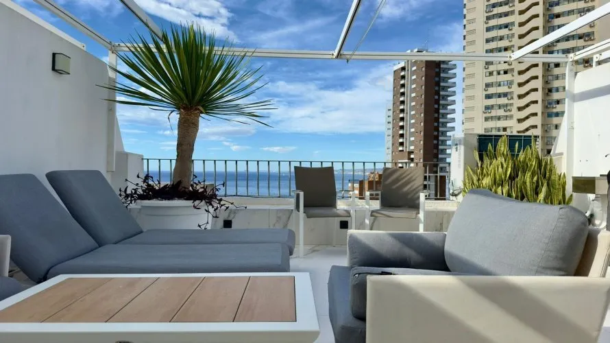 Penthouse de 3 chambres à Benidorm, Spain No. 897