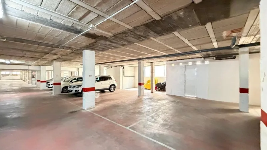 Commercial property de 2800m² à Torrevieja, Spain No. 1429 № 16