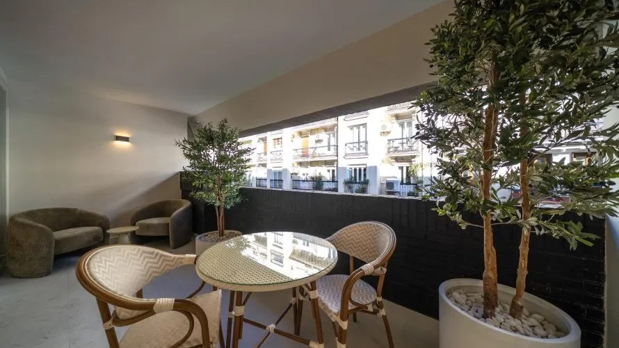 Apartment de 3 chambres à Madrid, Spain No. 1061 № 2