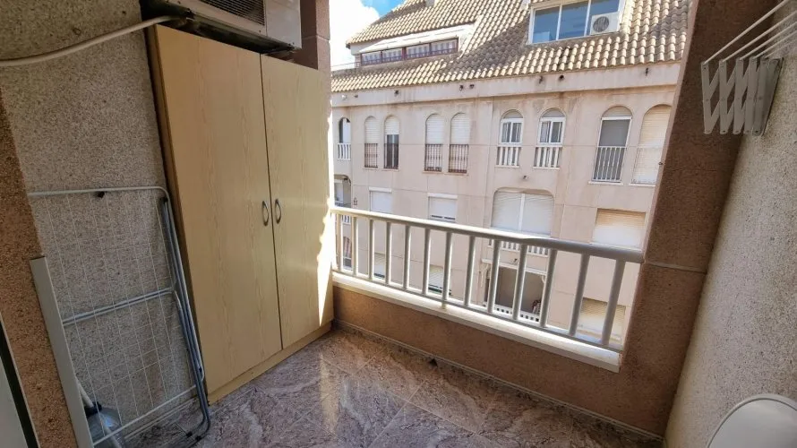 Apartment de 2 chambres à Torrevieja, Spain No. 2772 № 4