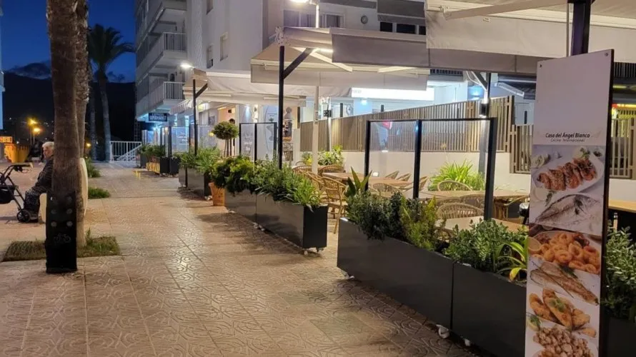 Commercial property de 85m² à Calpe, Spain No. 853 № 15