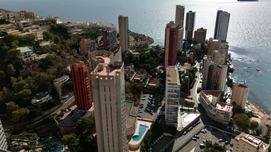 Apartment de 64m² à Benidorm, Spain No. 660 № 5