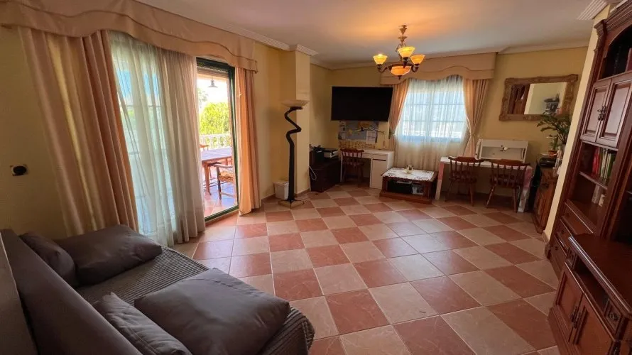 Villa de 480m² à Benidorm, Spain No. 688 № 19