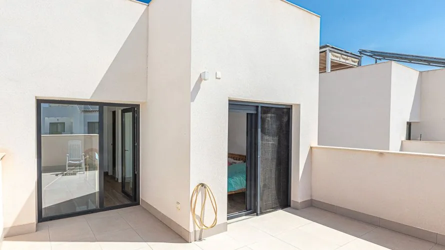 Villa de 162m² à Ciudad Quesada, Spain No. 1117 № 2