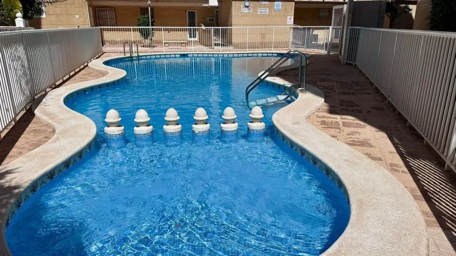 Apartment de 2 chambres à Torrevieja, Spain No. 1500 № 25