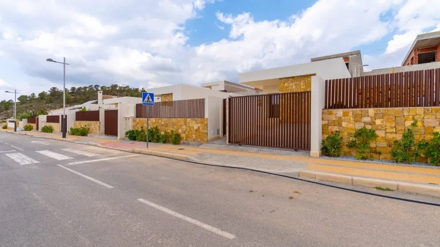 Villa de 2 chambres à Finestrat, Spain No. 648 № 23