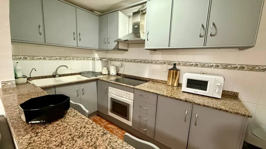 Apartment de 2 chambres à Torrevieja, Spain No. 2719 № 8