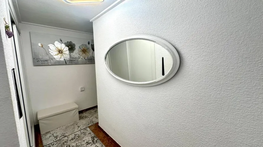 Apartment de 4 chambres à Alicante, Spain No. 1550