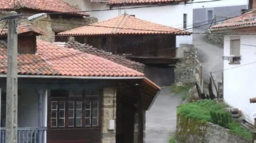 Villa de 71m² à Oviedo, Spain No. 2851 № 14