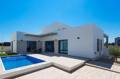 Villa de 3 chambres à Daya Nueva, Spain No. 285