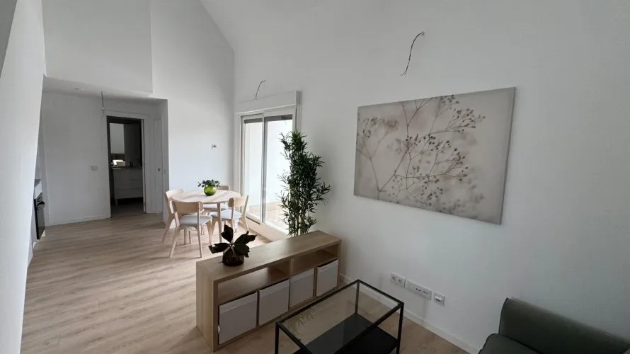 Penthouse de 2 chambres à Madrid, Spain No. 721 № 1