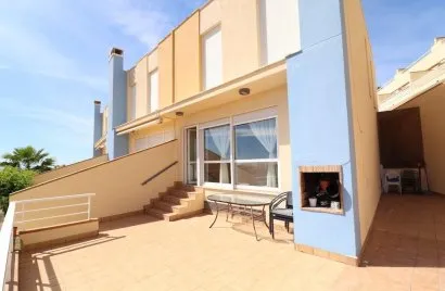 House de 3 chambres à Cabo Roig, Spain No. 1473