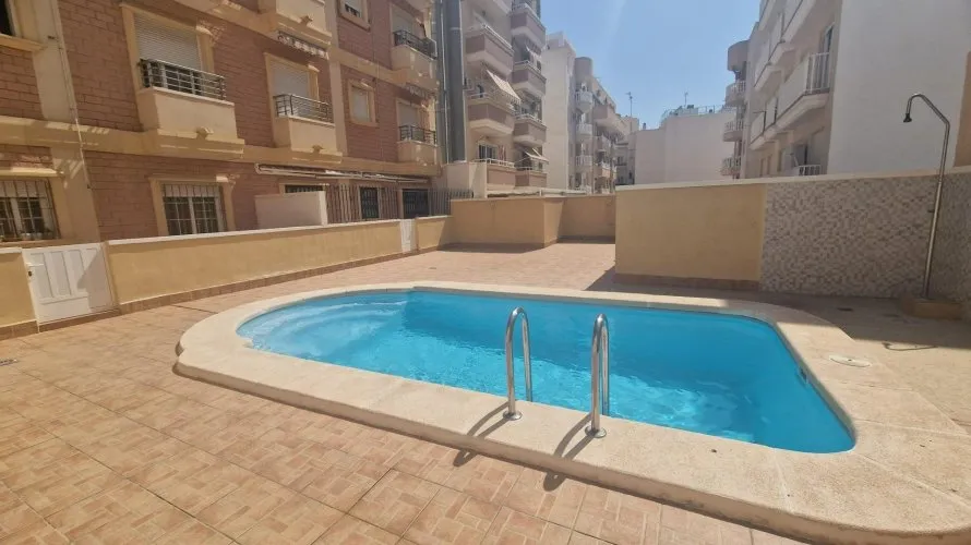 Apartment de 2 chambres à Torrevieja, Spain No. 2771 № 15