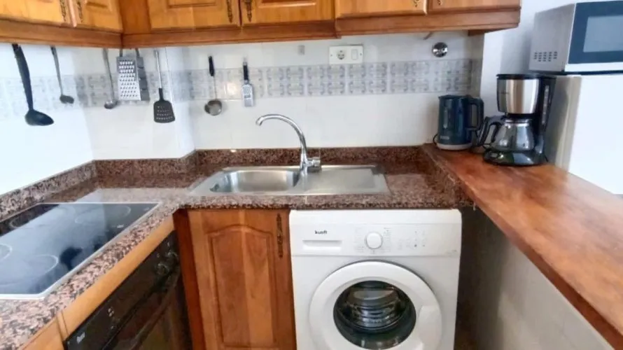 Apartment de 37m² à Torrevieja, Spain No. 2882 № 2