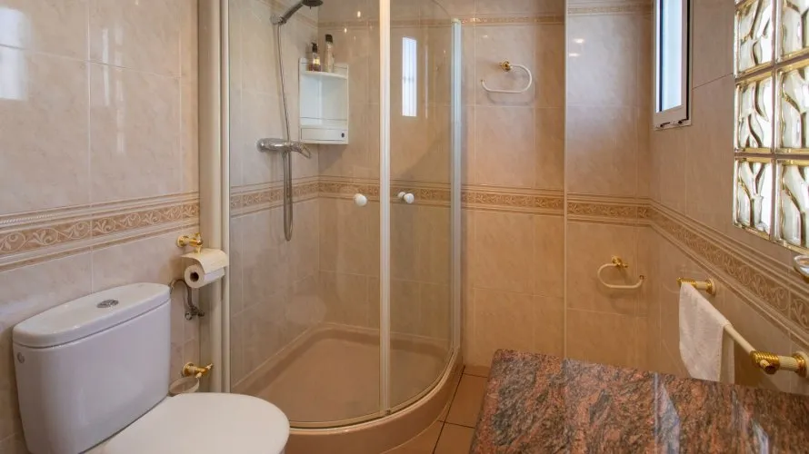 Villa de 180m² à Torrevieja, Spain No. 1557 № 12