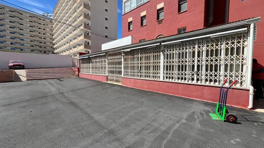 Commercial property de 300m² à Torrevieja, Spain No. 2714 № 15
