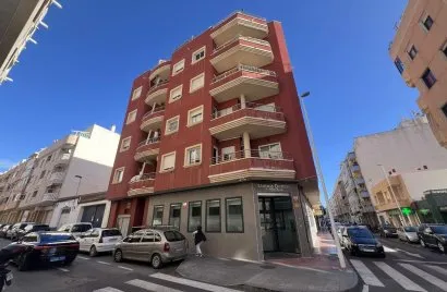 Penthouse de 75m² à Torrevieja, Spain No. 2868
