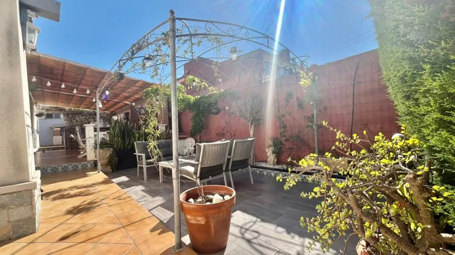 Villa de 3 chambres à Torrevieja, Spain No. 776 № 19