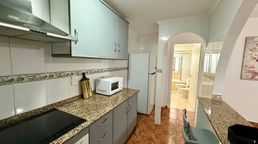 Apartment de 2 chambres à Torrevieja, Spain No. 2719 № 10