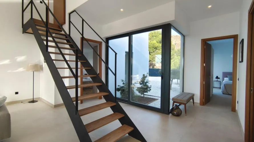 Villa de 4 chambres à Finestrat, Spain No. 872 № 9