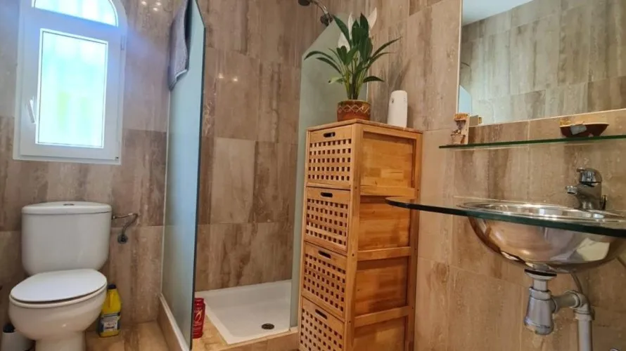 Villa de 124m² à Alicante, Spain No. 1023 № 11