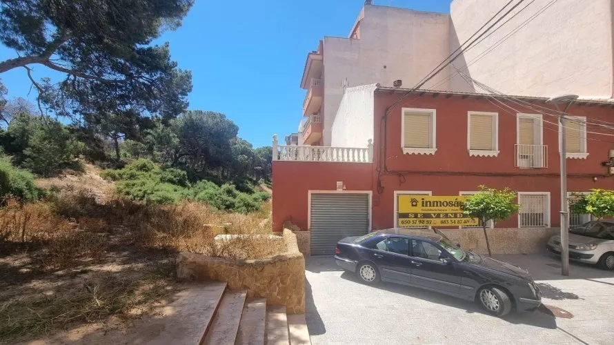 Land plot de à Guardamar del Segura, Spain No. 131 № 1