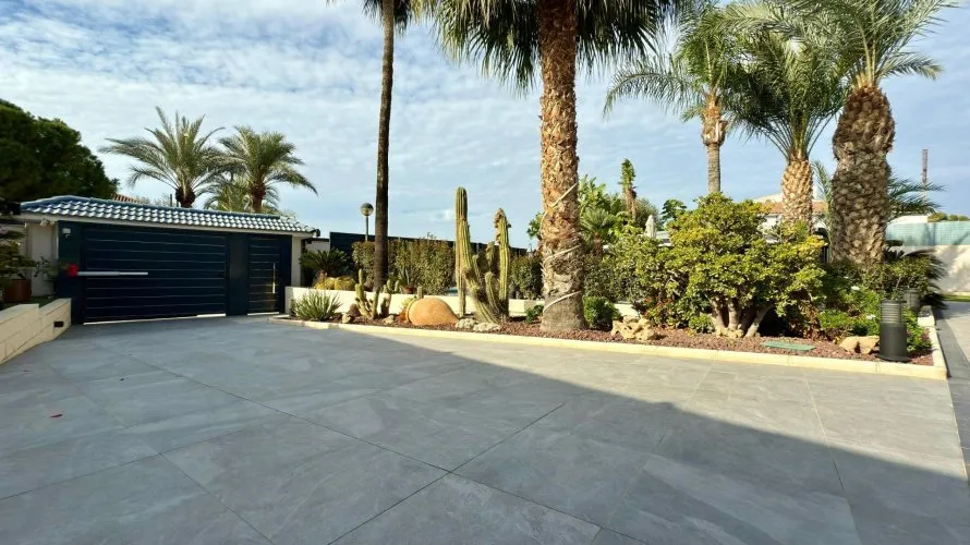 Villa de 5 chambres à San Juan, Spain No. 700 № 6