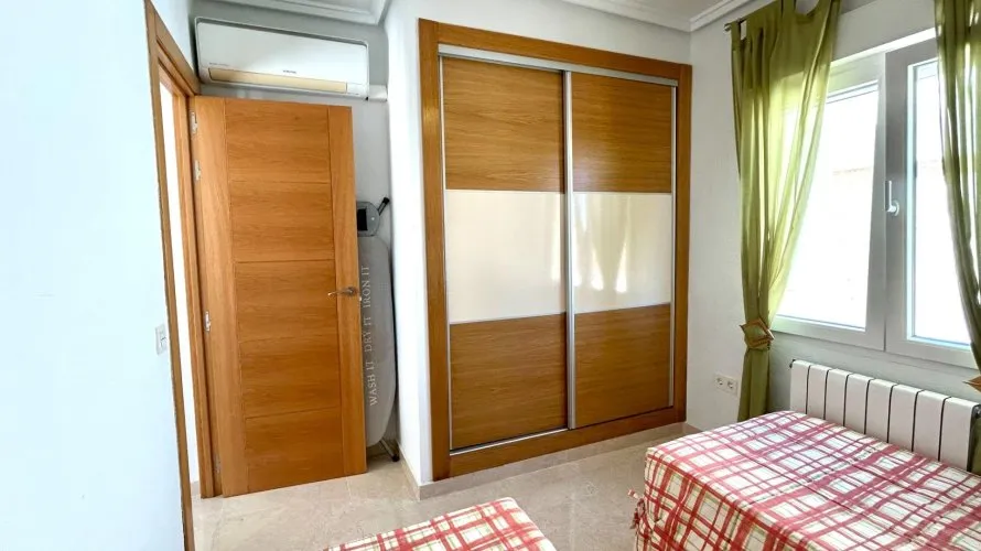 Villa de 5 chambres à Ciudad Quesada, Spain No. 1139 № 12