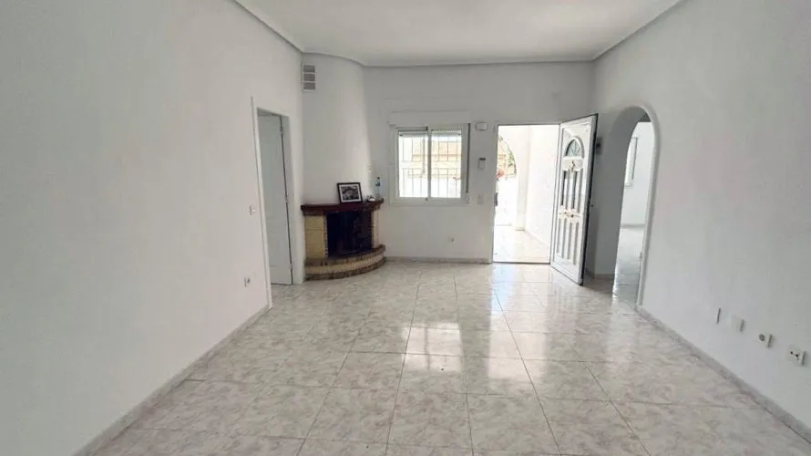 Villa de 3 chambres à Ciudad Quesada, Spain No. 857 № 9