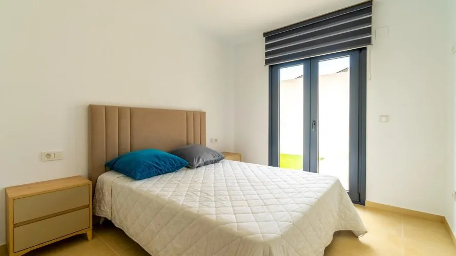 Villa de 2 chambres à Finestrat, Spain No. 648 № 17