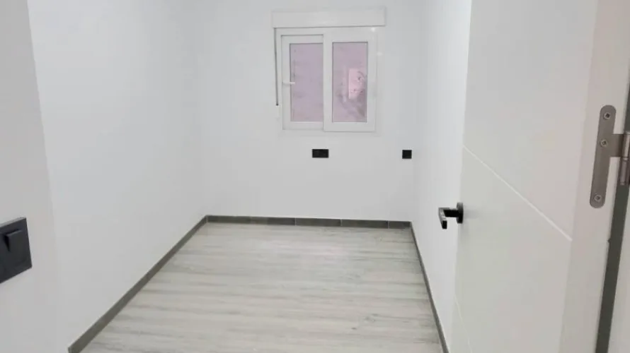 Apartment de 2 chambres à Mieres, Spain No. 2905 № 14