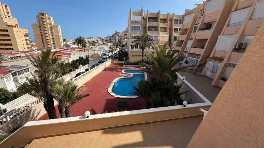 Apartment de 44m² à Torrevieja, Spain No. 2864 № 5