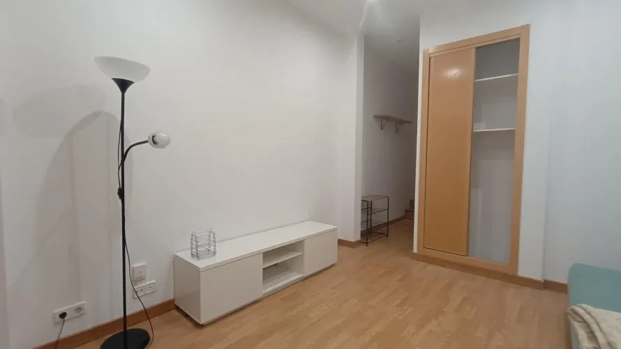 Apartment de 42m² à Madrid, Spain No. 969 № 7
