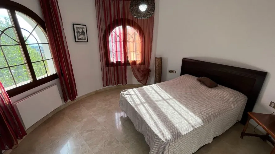 Villa de 4 chambres à Altea La Vella, Spain No. 522 № 16