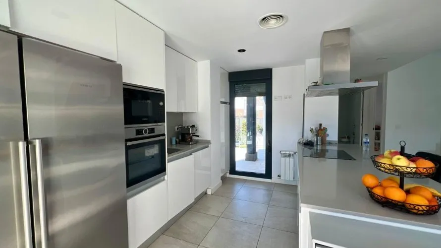Villa de 3 chambres à Betera, Spain No. 1240 № 20