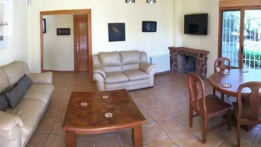 Apartment de 135m² à L'Eliana, Spain No. 489