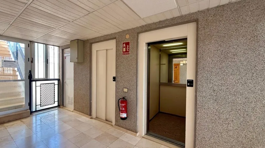 Penthouse de 2 chambres à Torrevieja, Spain No. 1517 № 28