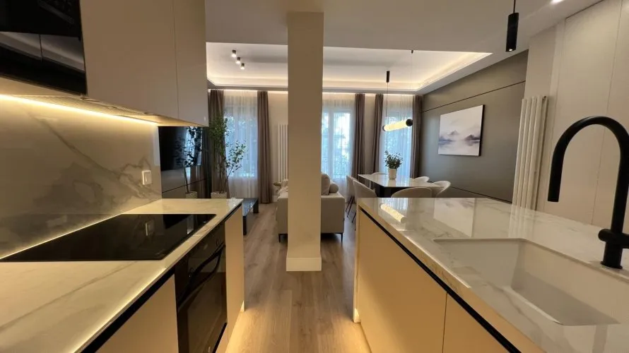 Apartment de 2 chambres à Madrid, Spain No. 891 № 4