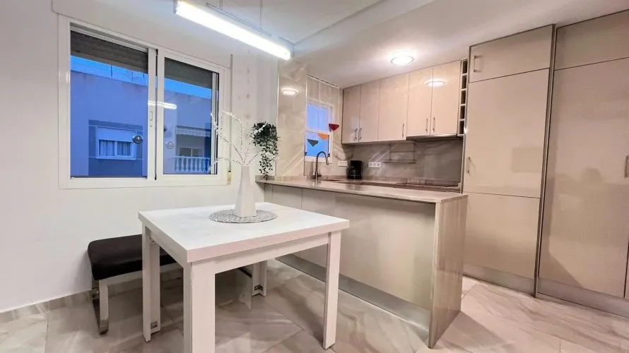 Apartment de 60m² à Torrevieja, Spain No. 2797 № 7