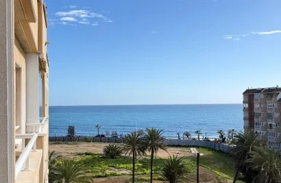 Apartment de 2 chambres à Torrevieja, Spain No. 2828
