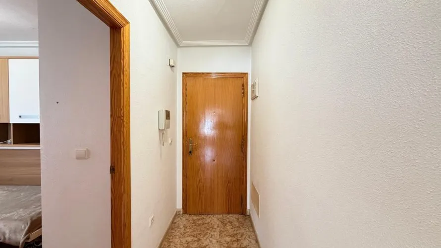Apartment de 2 chambres à Torrevieja, Spain No. 2828 № 26