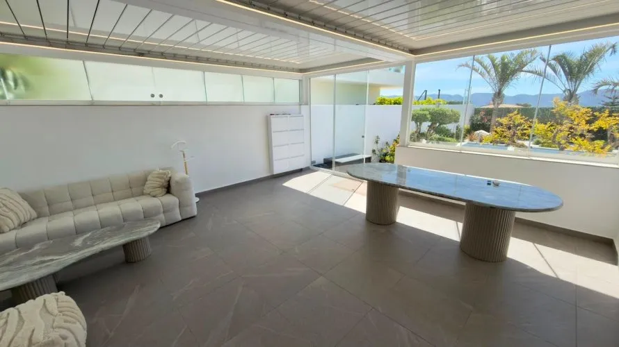 Villa de 4 chambres à La Nucia, Spain No. 1208
